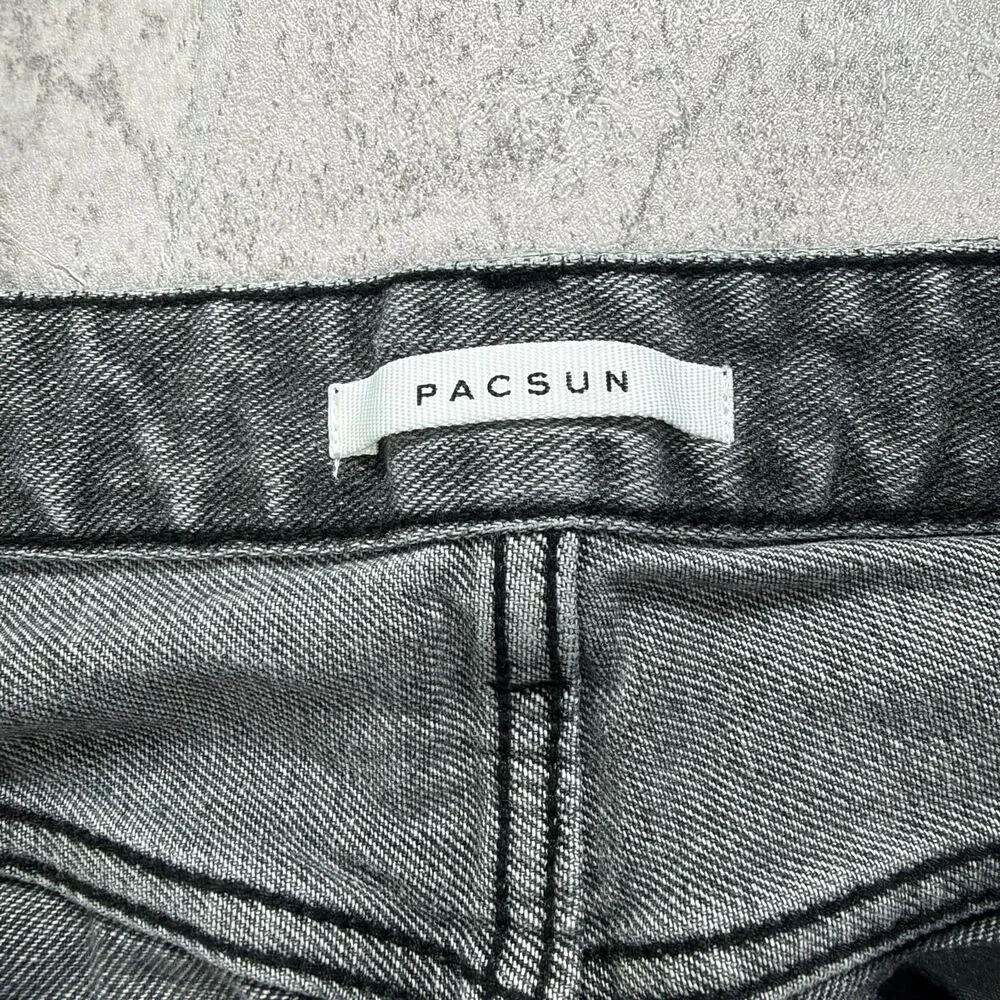 Pacsun 90’s Boyfriend Jeans Size 26 Gray Acid Wash